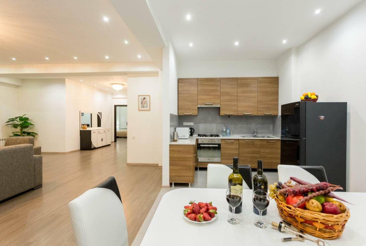 Tbilisi Sweet Home Apartment Bagian luar foto