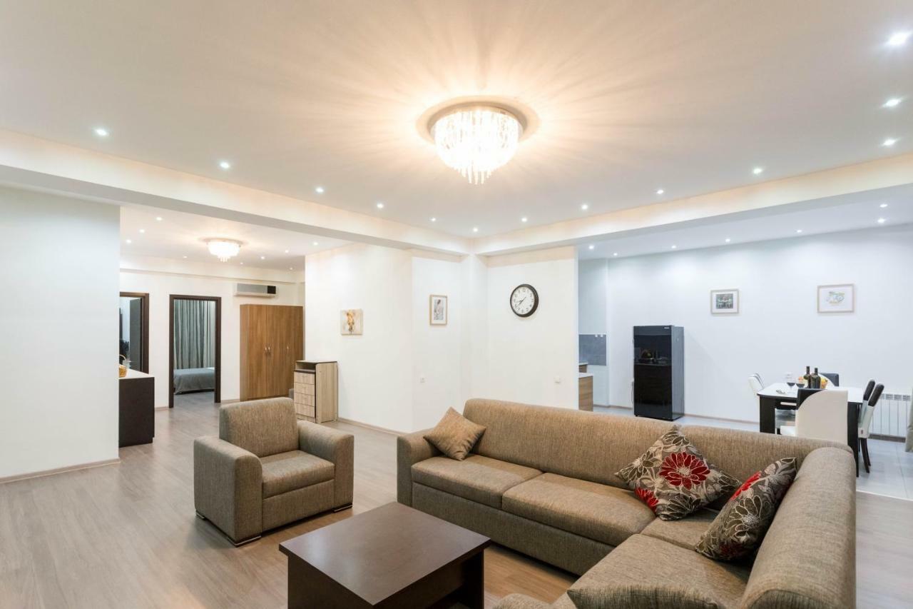Tbilisi Sweet Home Apartment Bagian luar foto